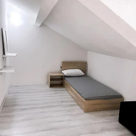 Apartment Kiranovi *